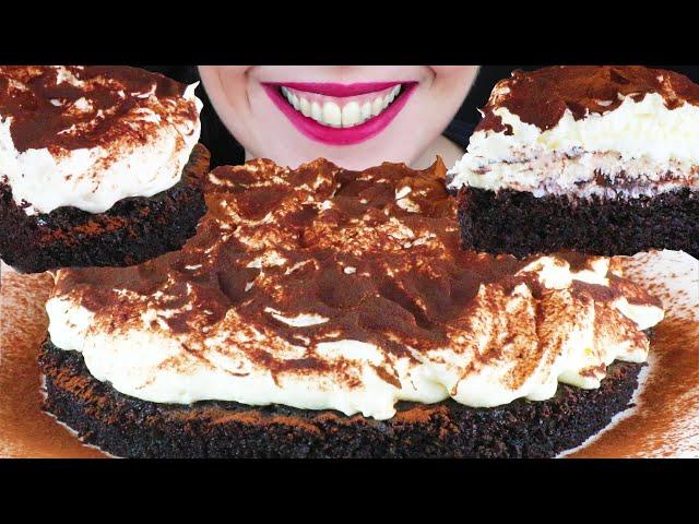 DARK CHOCOLATE CAKE WITH WHIPPED CREAM FROSTING  | ASMR Eating Sounds | No Talking Mukbang - 먹방