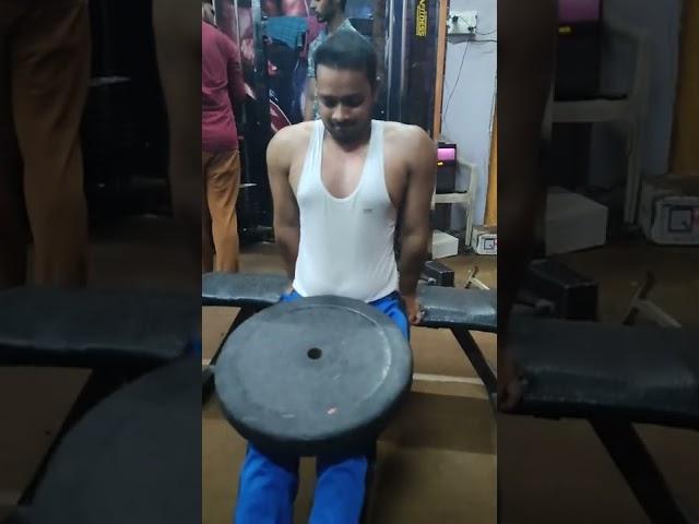 Tries Up workout #triesup #workout #aman #exercise #gym #shorts March 24, 2022