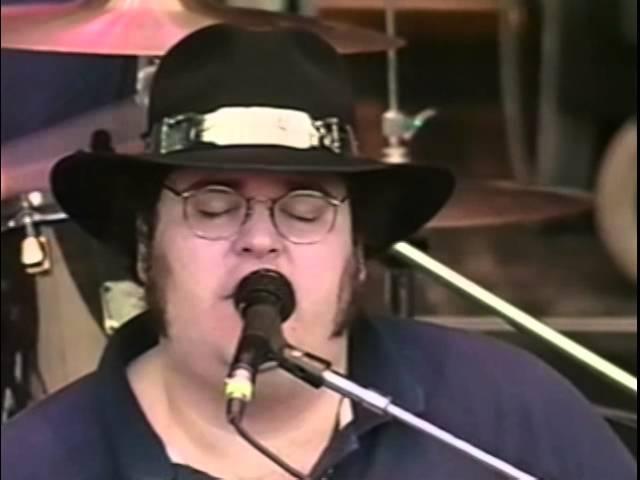 Blues Traveler - Hook - 10/19/1997 - Shoreline Amphitheatre (Official)