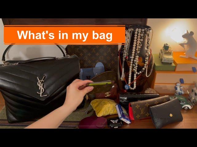 What's in my bag. YSL loulou medium, what fits.