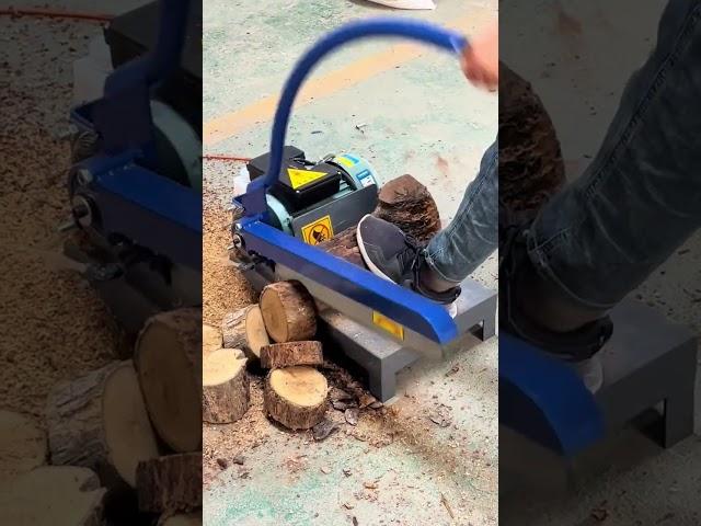 Handheld wood cutting machine- Good tools and machinery can increase work efficiency