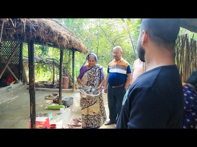 আজ জেঠুর পছন্দের আট রকমের রান্না হলো |