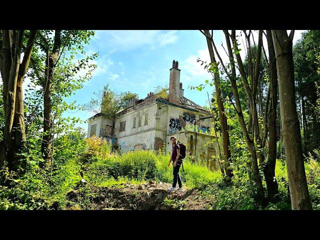 Exploring An ABANDONED Storthes Hall INSANE ASYLUM Nurses Manor In Huddersfield - Abandoned Places