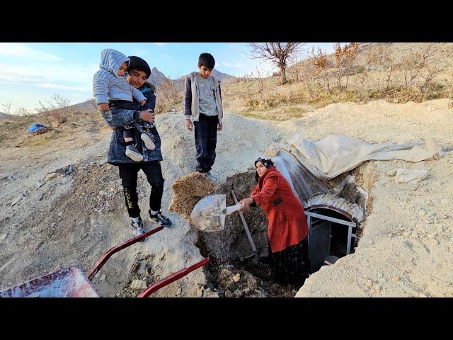 Building a shelter and warm family moments in the heart of nature