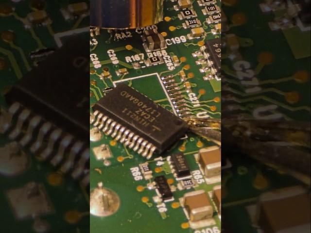 An SMD chip replacement #asmr #satisfying #repair