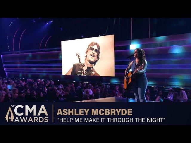 Ashley McBryde tribute to Kris Kristofferson – “Help Me Make It Through The Night” | CMA Awards 2024