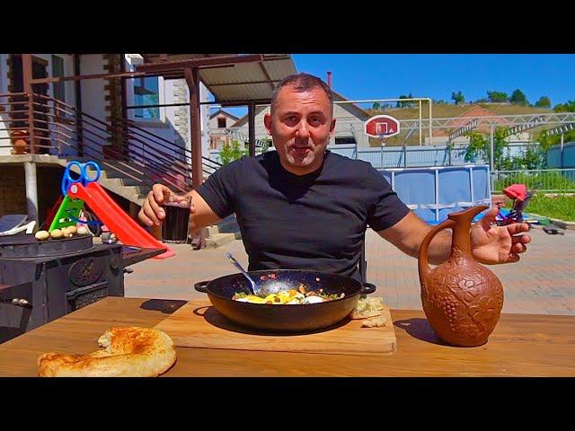 Delicious Country-Style Fried Eggs with Vegetables | GEORGY KAVKAZ