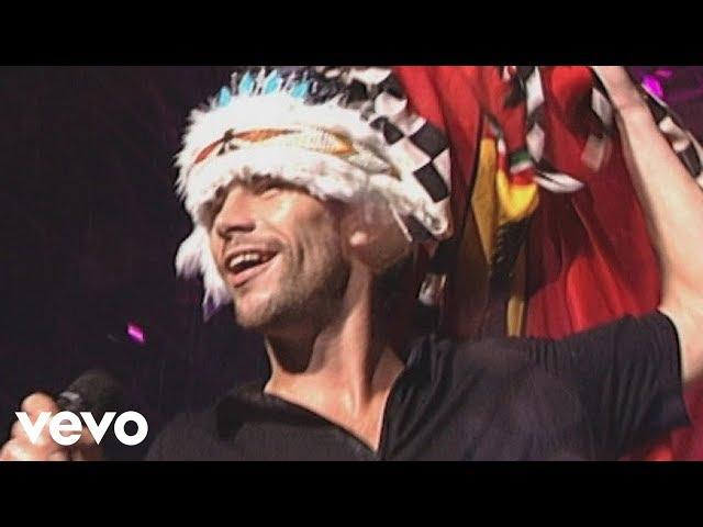 Jamiroquai - Bad Girls / Singin' in the Rain (Live in Verona)