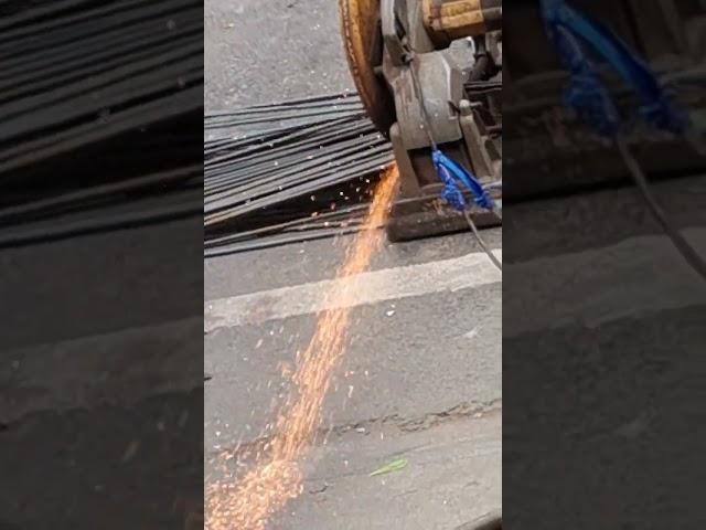 Metal Cutter Blade In Action