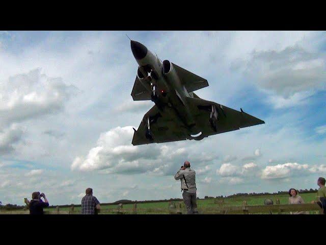 The Awesome Low Flying Aircraft Spot at Waddington Airshow 2014