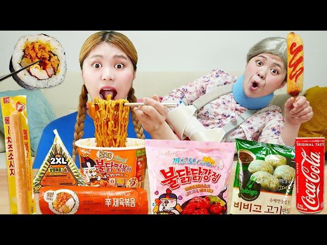 MUKBANG Tteokbokki & FIRE Noodle & Corn dog Korean Convenience Store Food by HIU 하이유