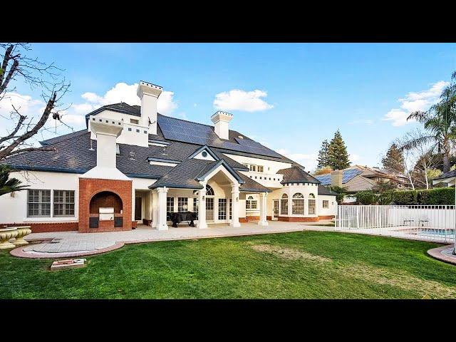 Expensive homes in Bakersfield California, USA.