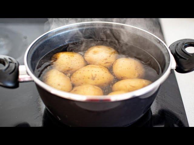 Very Hot Potato! (Очень Горячая Картошка!) @eralash  @Pupsik_YouTuber