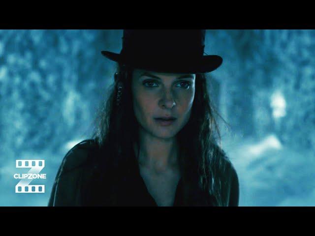 Doctor Sleep | The Battle in the Hedge Maze | ClipZone: Horrorscapes