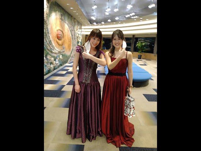 Lisa Gray (cello) and Risako Oshima (violin)