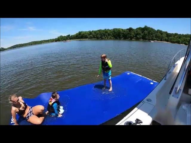 WEST MARINE WATER MAT - MAXWELL POINT WITH THE KIDS