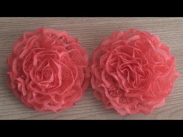 Красивый и простой цветок за 5 минут  Канзаши Цветы из лент / Simple flower in 5 minutes