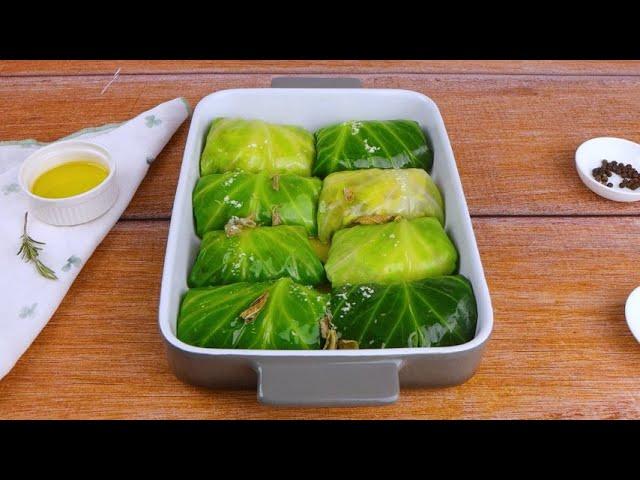 CABBAGE ROLLS: stuffed with MEAT and POTATOES they will be really TASTY! 