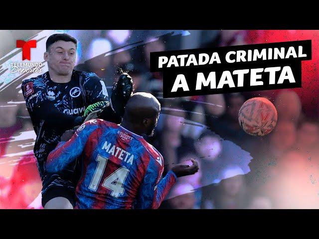 Criminal entrada a Mateta y cántico que indigna al mundo | Premier League | Telemundo Deportes