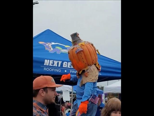 pumpkinhead spotting #achickplus3 #dollartreehaul #halloween2023