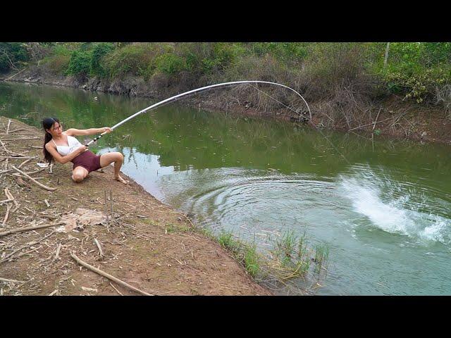 Amazing Fishing |  Beautiful Girl Hunting Giant Fish With Hook