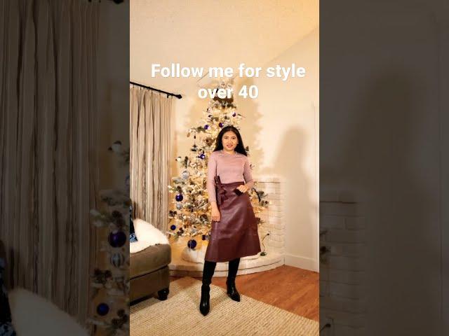 Burgundy skirt - how to style faux leather skirt - Fashion over 40