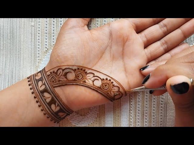 Karwa Chauth Special beautiful fronthand mehndi design | Easy & simple mehndi design | Mehndi design