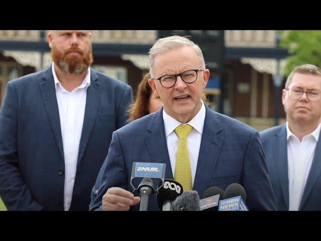 Anthony Albanese orders social media post by the Vic Labor Party to be deleted