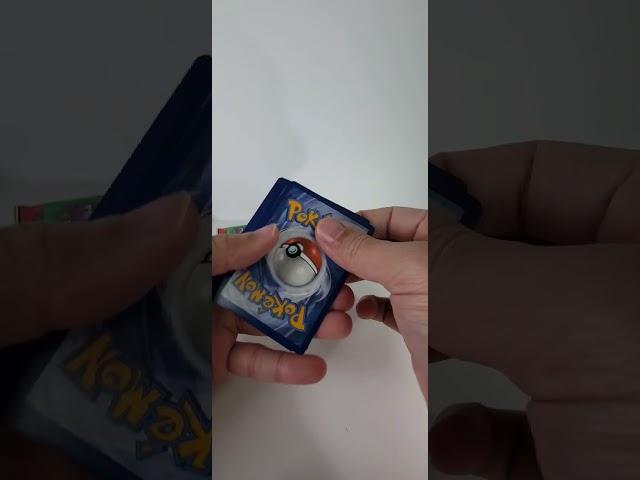 Pokemon Shrouded Fable pack rip.