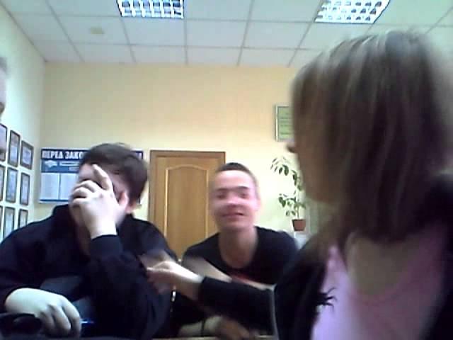 девчата зажигают