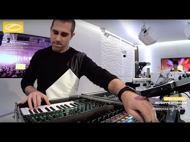 Giuseppe Ottaviani premiering 'EVOLVER' at #ASOT900 (Part 3) XXL