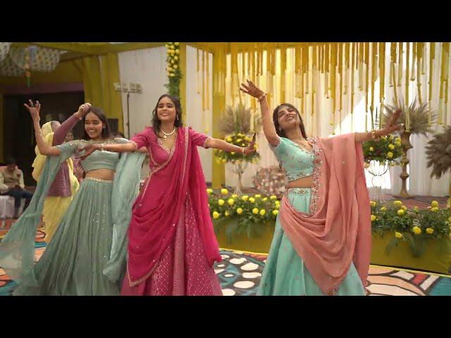 Chalka Re | Sisters Haldi | Best Performance Ever #viralvideo #haldi #sistersdance #ranimukherjee