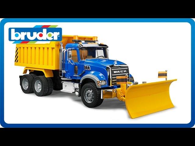 MACK Granite Dump Truck with Snow Plow Blade #02825