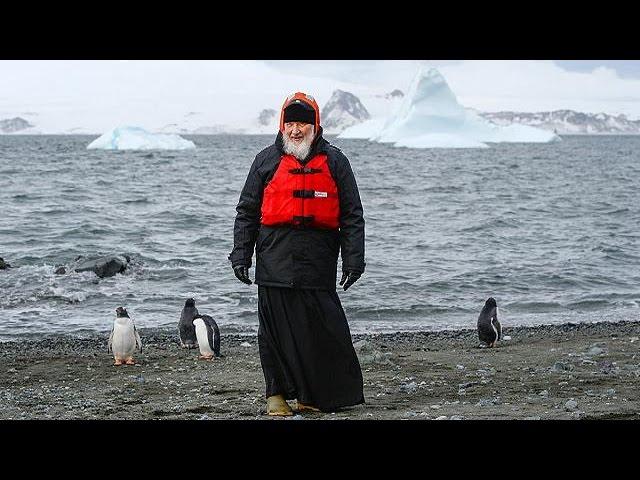 Russian Orthodox leader Patriarch Kirill meets penguins in Antarctica