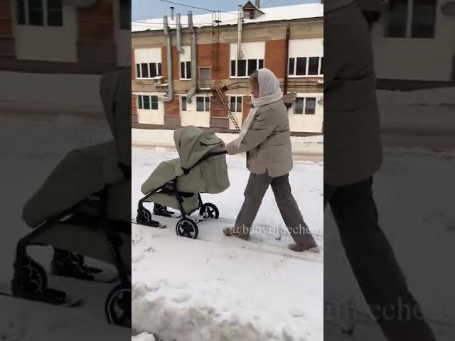 Коляска прогулочная  всесезонная Luxmom Кука iwalk  на лыжах