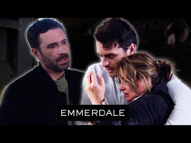 John Sets Up A Calculated Trap For Moira | Emmerdale