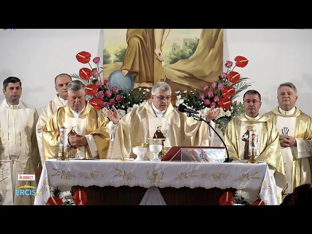 Bacău (Izvoare): Sfânta Liturghie de hram - Biserica „Sf. Francisc din Assisi” (06 octombrie 2024)