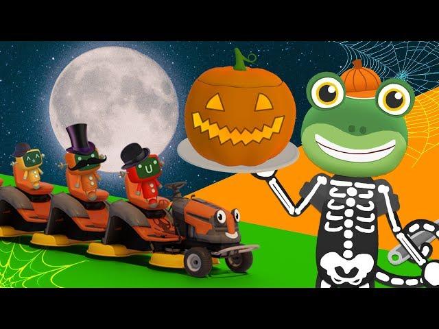 Gecko's Halloween Stretching Trucks Bake A Pumpkin Cake | Educational Videos For Toddlers