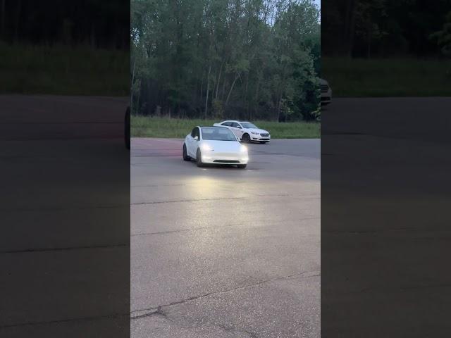 Why walk? Summon Tesla like a boss.Let’s roll! #TeslaSummon #FutureFlex #EVMagic #ModernLuxury
