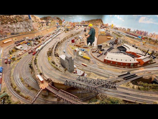 Large HO Scale Model Railroad Layout at The Highland Park Society of Model Railroad Engineers