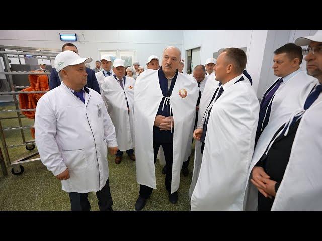 Лукашенко: Журналистам можешь налить по рюмочке! // Агрокомбинат "Дзержинский"