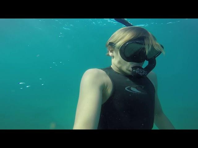 Freediving Yaroomba Beach