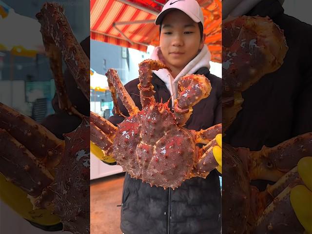 The Biggest Steamed Red King Crab