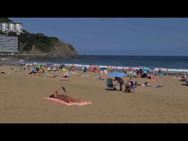 WAIKIKI BEACH IN BAKIO  (BASQUE COUNTRY - SPAIN)