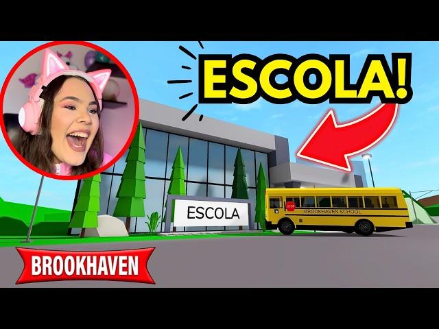 TRANSFORMEI MINHA CASA em UMA ESCOLA no BROOKHAVEN!!! - ROBLOX