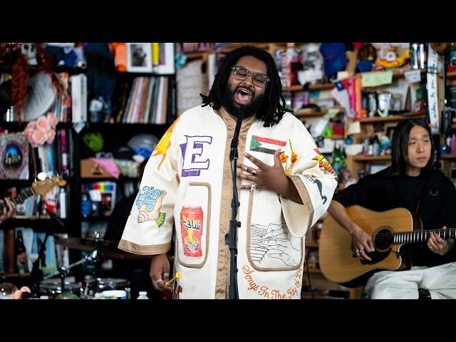 Elmiene: Tiny Desk Concert