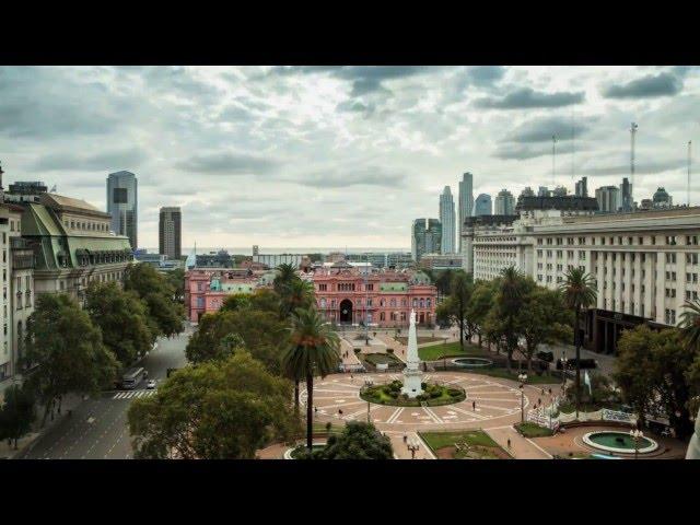 Casa Rosada en un día