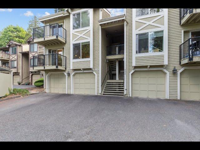 Apartment for Rent in Kirkland 2BR/2BA by Kirkland Property Management