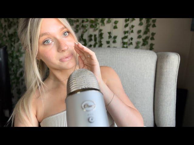 ASMR Giving You The Shivers (Mic Scratching, Clicky Whisper, Personal Attention)