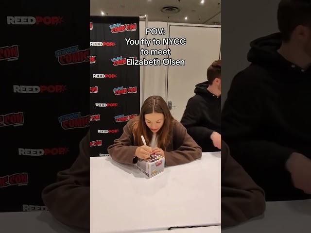 Elizabeth Olsen today at her autograph session at New York Comic Con #NYCC